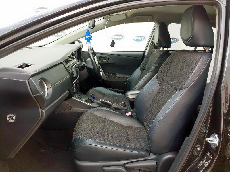 2015 TOYOTA AURIS EXCEL