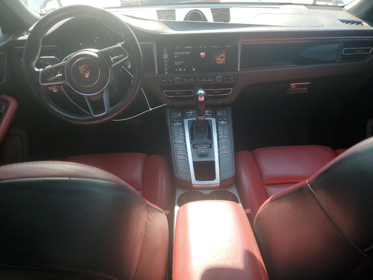 2020 Porsche Macan VIN: WP1AA2A55LLB04900 Lot: 84424095