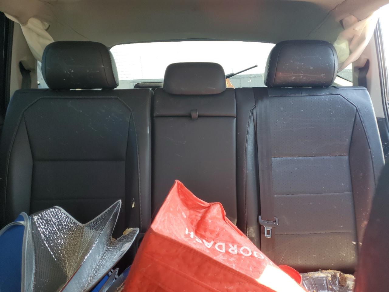 2018 Volkswagen Tiguan Se VIN: 3VV3B7AX3JM052136 Lot: 71988325