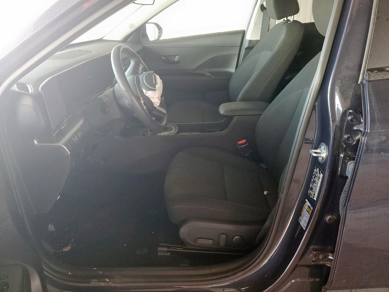 2025 Hyundai Kona Sel VIN: KM8HBCAB4SU245003 Lot: 83981375