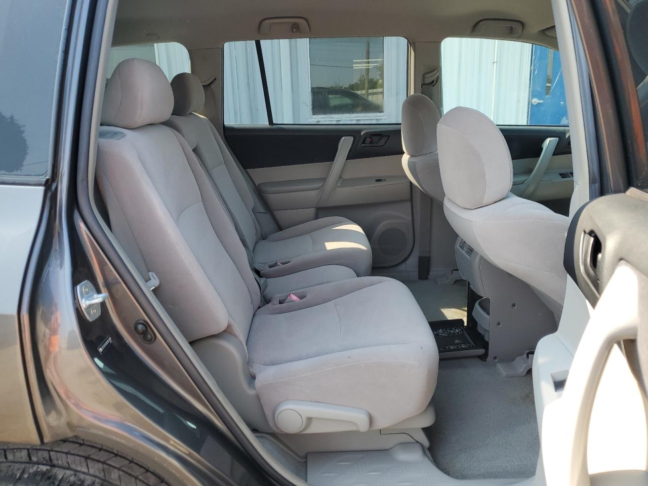 2008 Toyota Highlander VIN: JTEDS41A282054499 Lot: 80847875