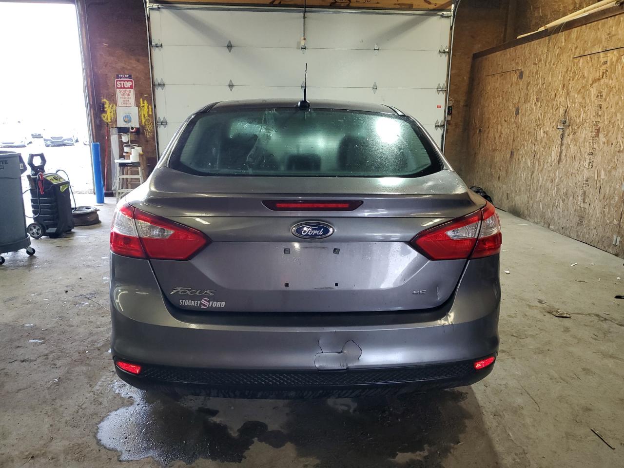 2014 Ford Focus Se VIN: 1FADP3F21EL377438 Lot: 71886735