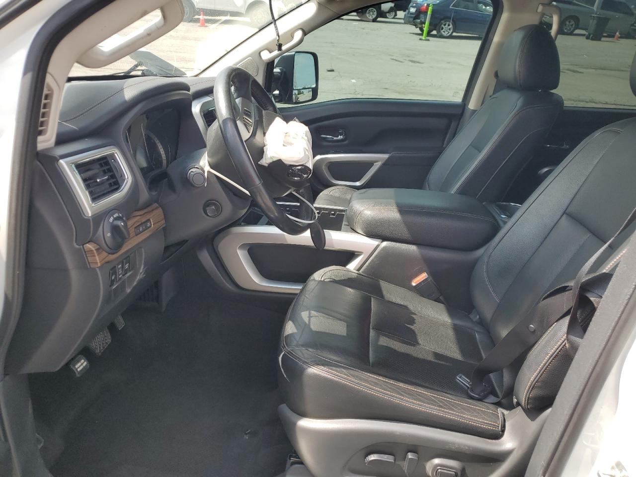 2019 Nissan Titan Platinum Reserve VIN: 1N6AA1E65KN525725 Lot: 80200545