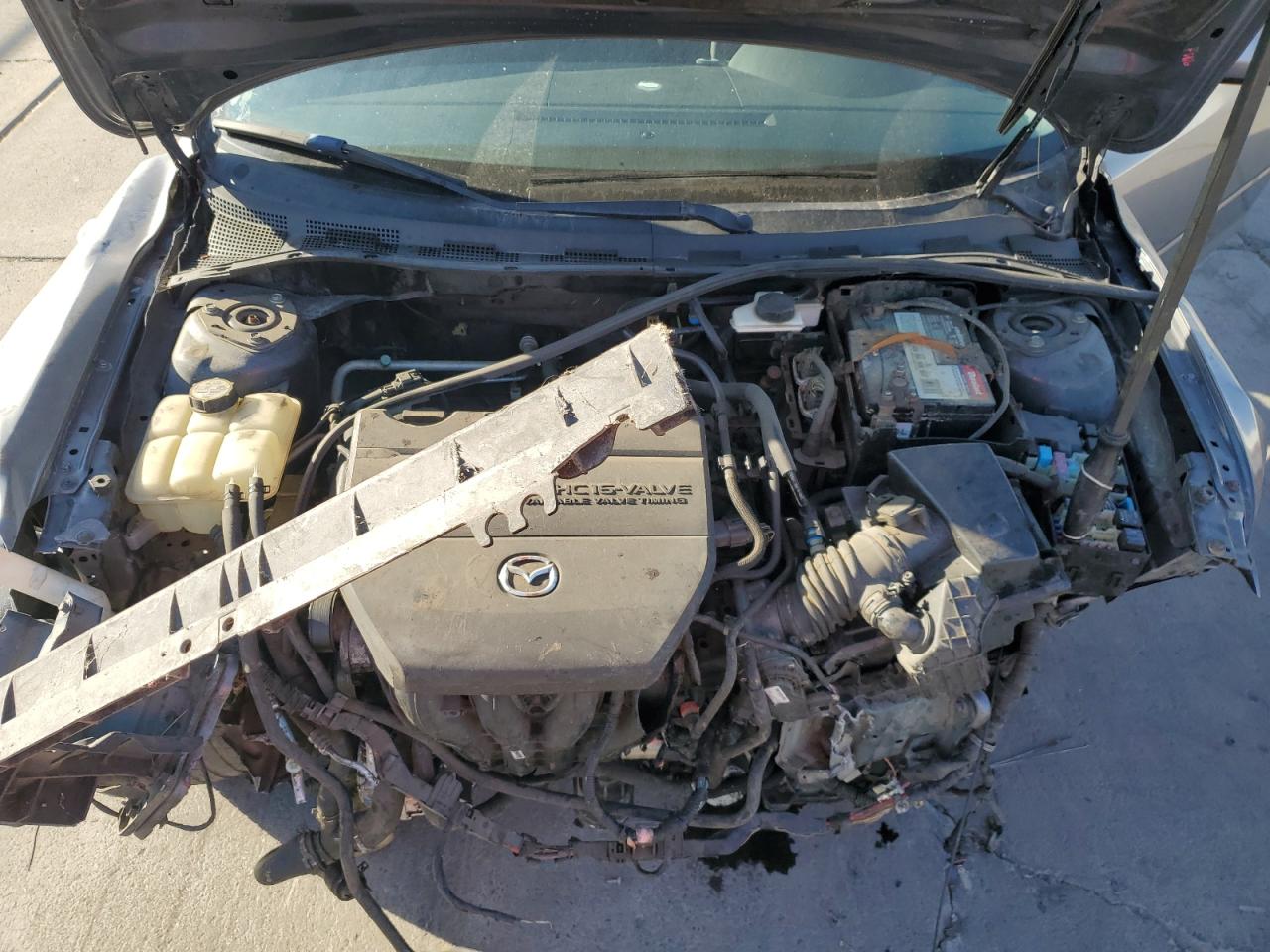 2006 Mazda 3 Hatchback VIN: JM1BK144361448483 Lot: 81433525