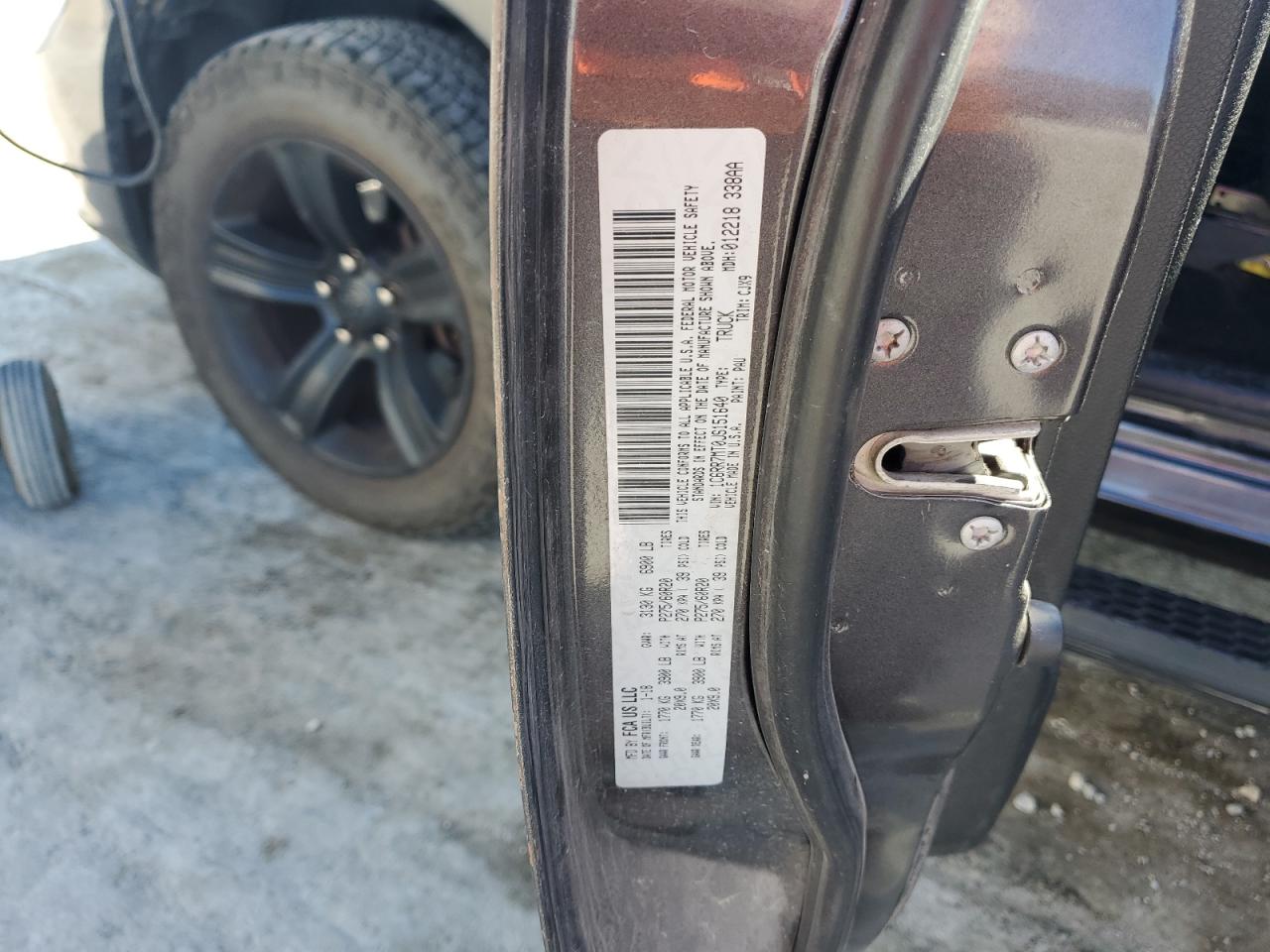 2018 Ram 1500 Sport VIN: 1C6RR7MT0JS151640 Lot: 84242755