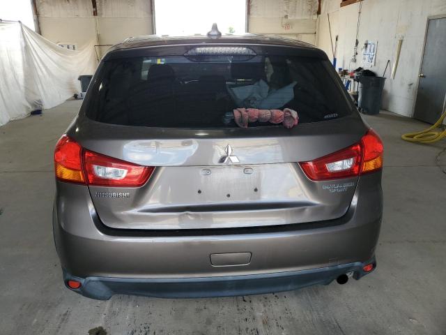  MITSUBISHI OUTLANDER 2017 tan