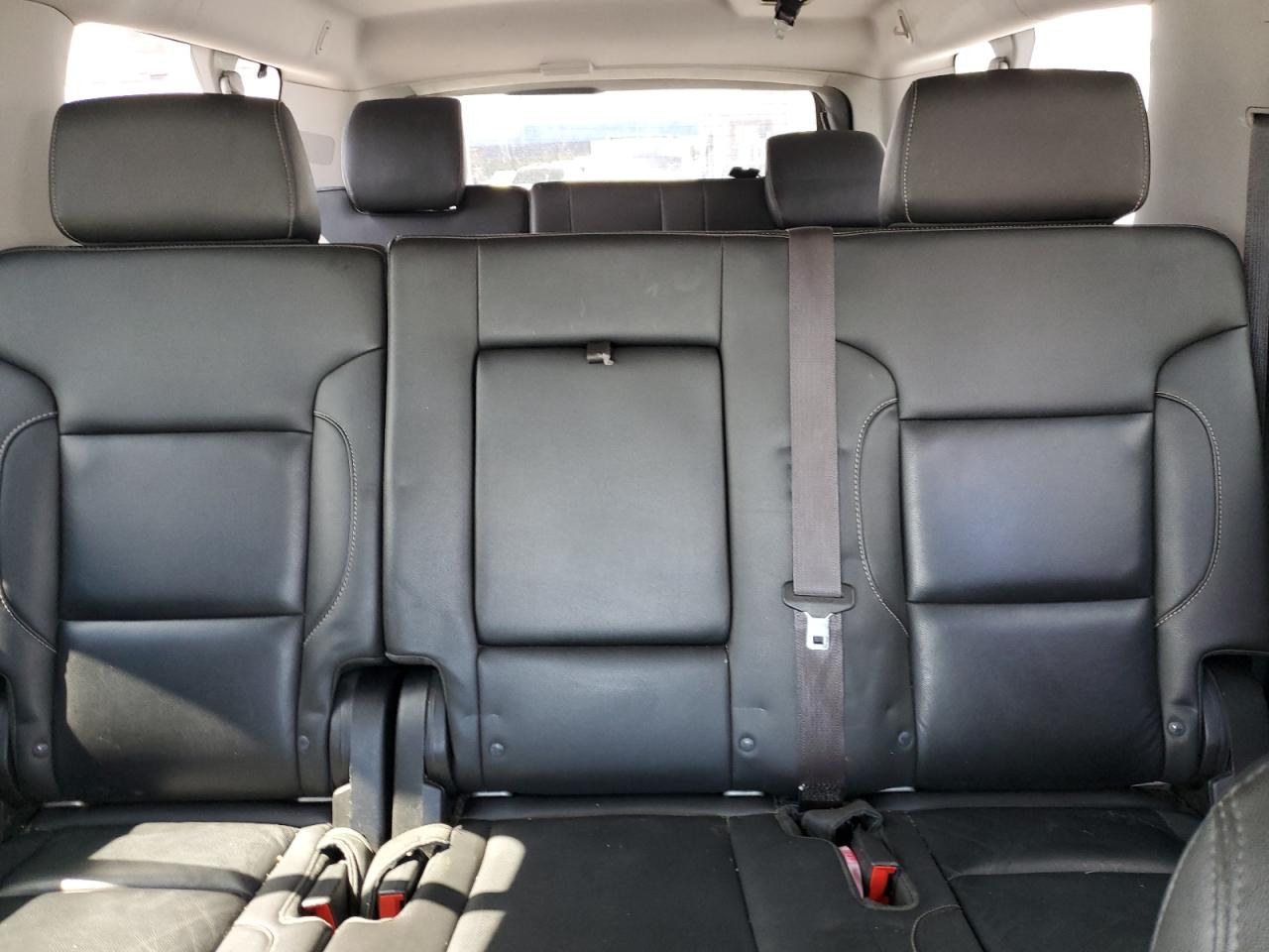 2015 Chevrolet Suburban K1500 Lt VIN: 1GNSKJKC7FR160047 Lot: 71511545