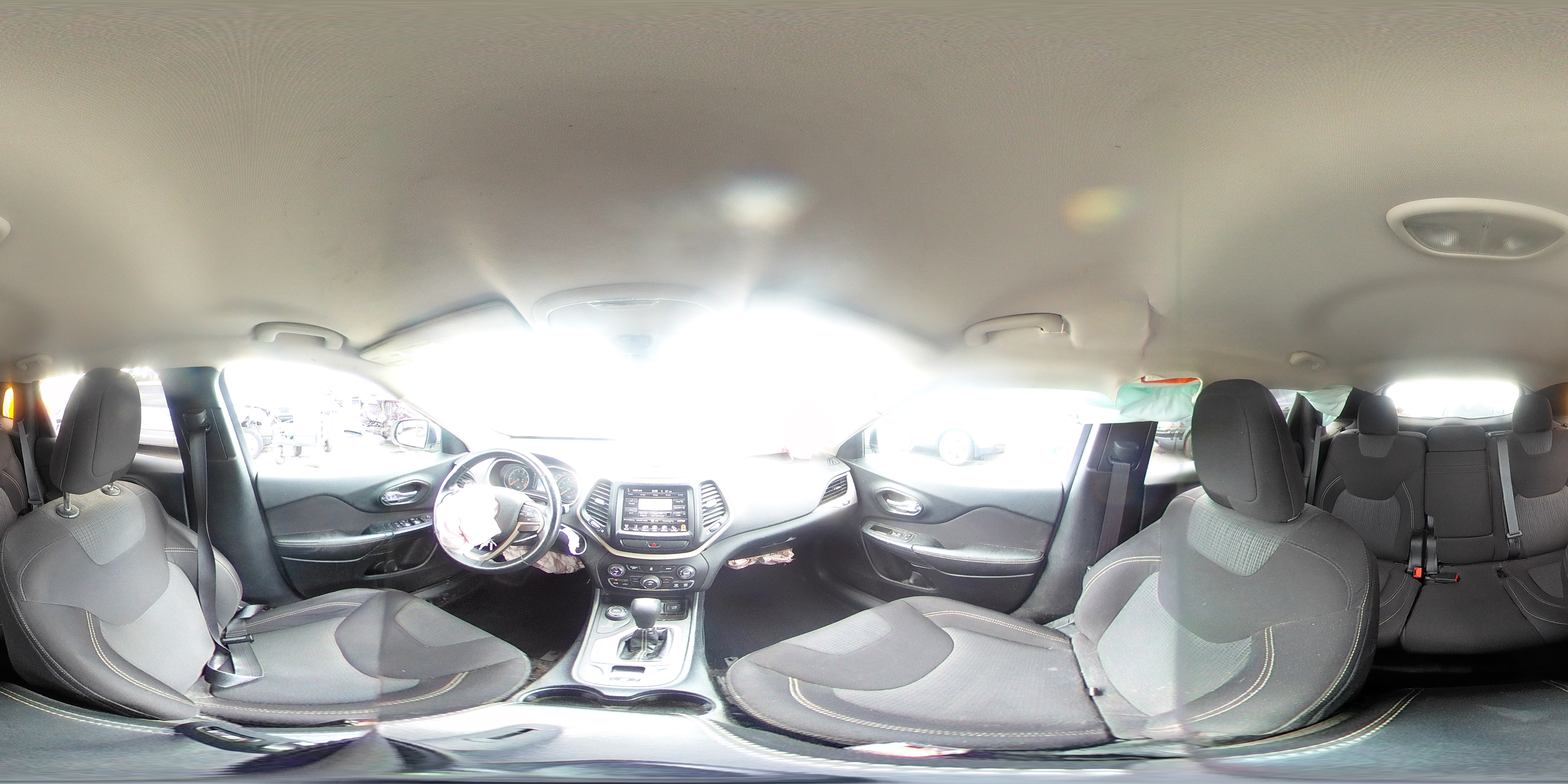 2015 Jeep Cherokee Latitude VIN: 1C4PJMCB4FW755240 Lot: 81862815