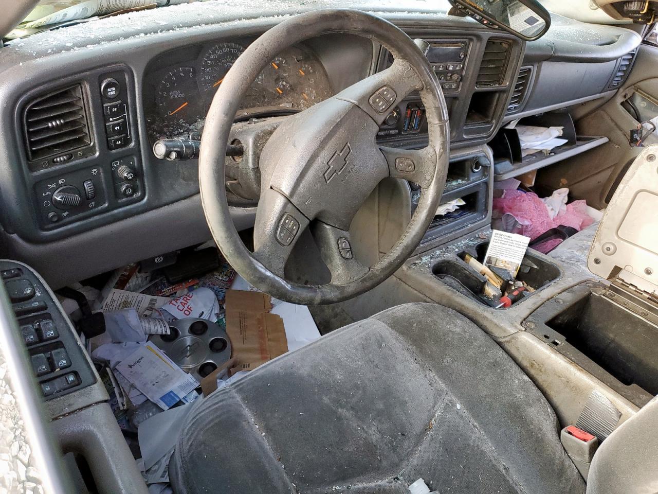 2005 Chevrolet Tahoe K1500 VIN: 1GNEK13TX5R166418 Lot: 81916635