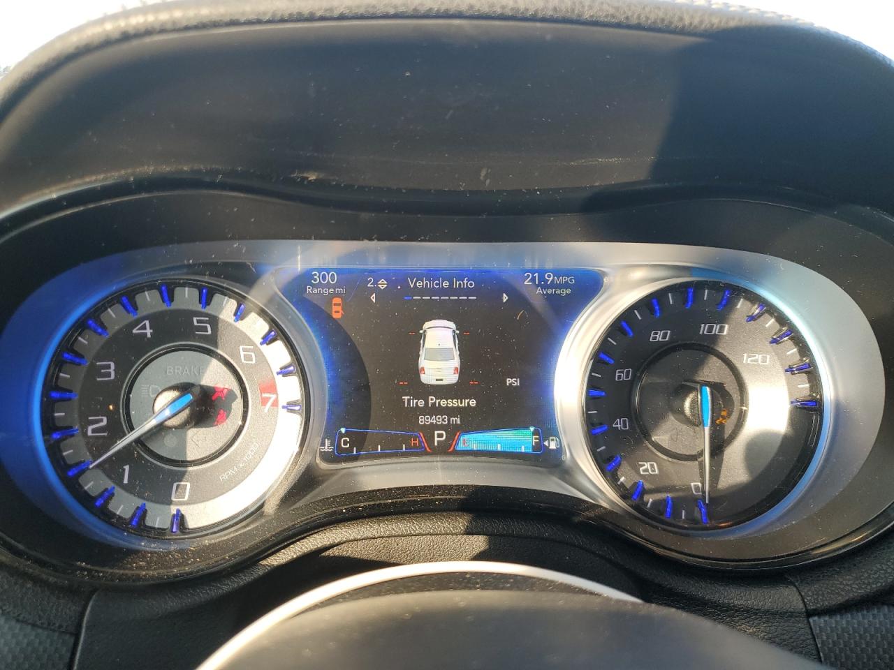 2016 Chrysler 300 S VIN: 2C3CCAGG2GH142325 Lot: 80208495