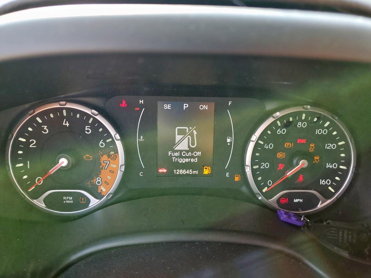 2016 Jeep Renegade Sport VIN: ZACCJAAT9GPD73521 Lot: 81100555
