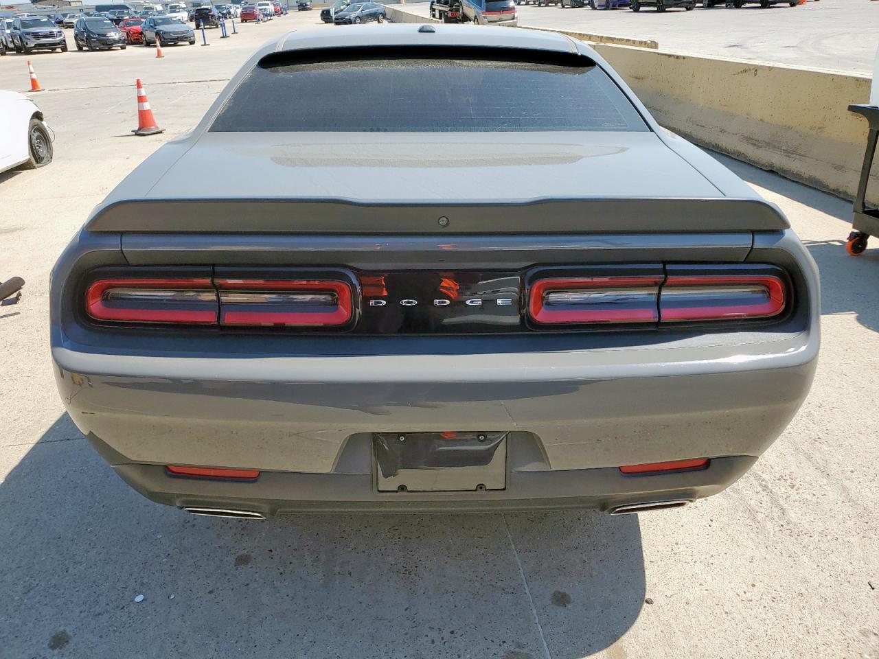 2018 Dodge Challenger Sxt VIN: 2C3CDZAG1JH311214 Lot: 80274755