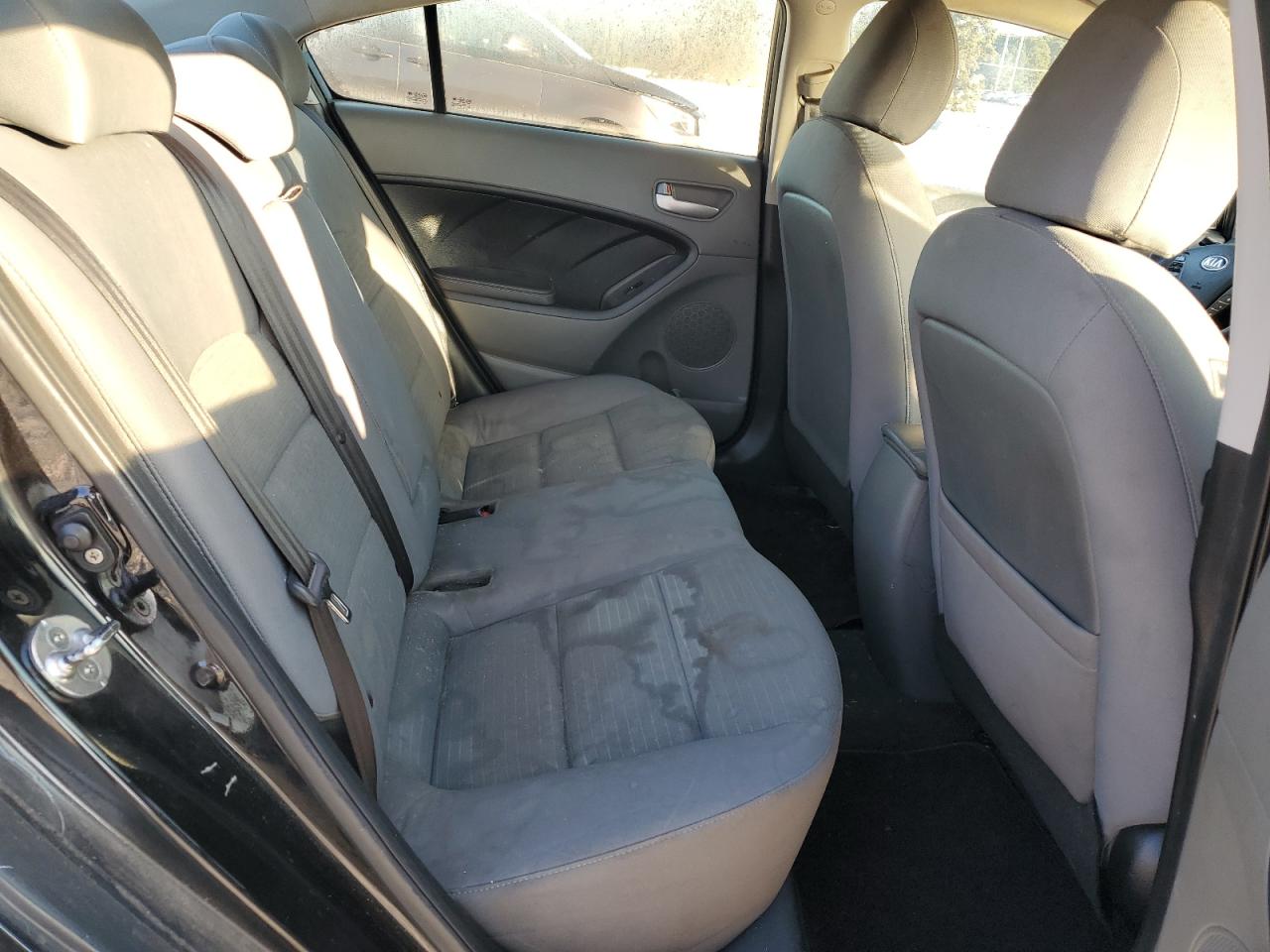 2018 Kia Forte Lx VIN: 3KPFL4A77JE227294 Lot: 71595385