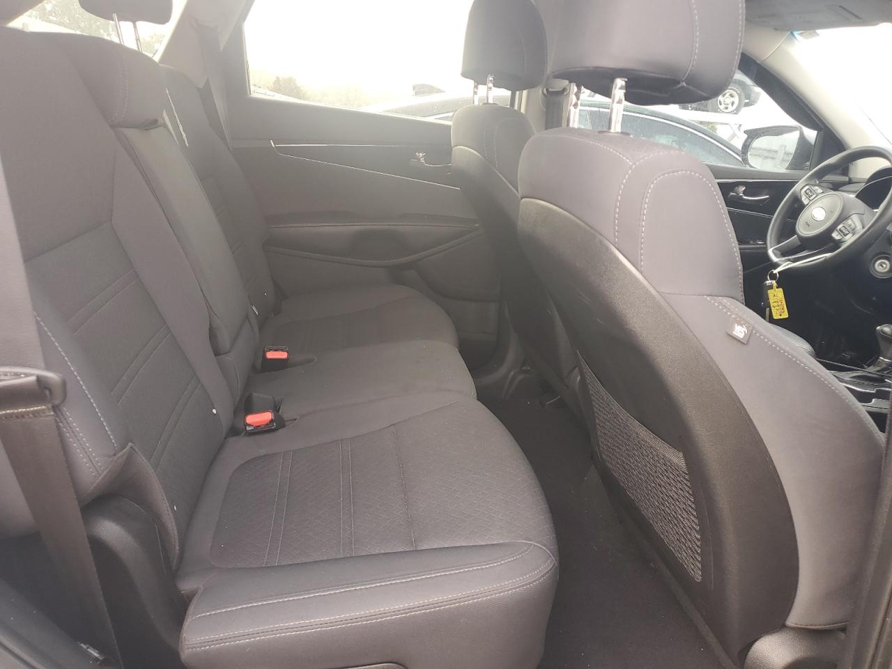 2017 Kia Sorento Lx VIN: 5XYPG4A32HG268578 Lot: 81269745