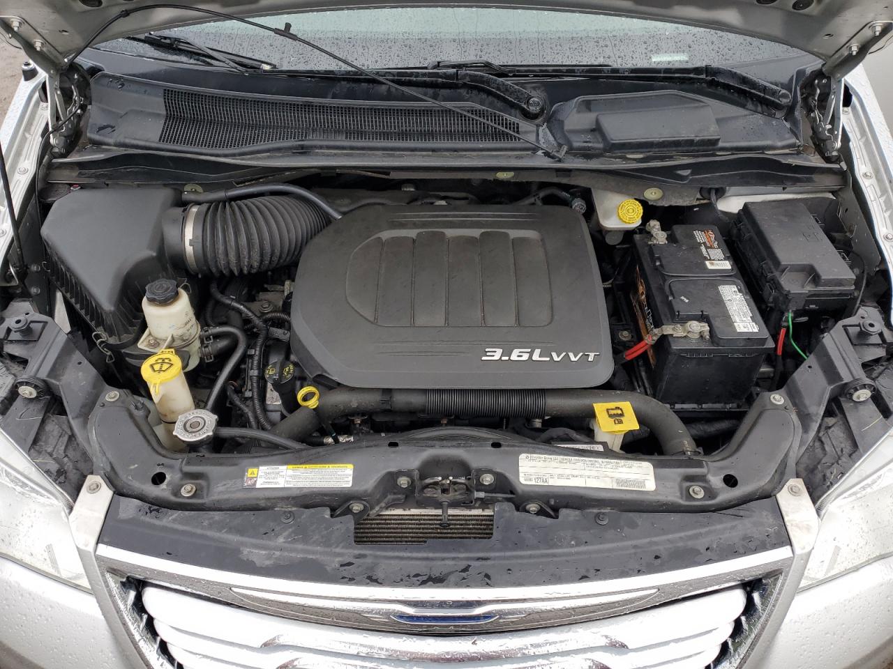 2011 Chrysler Town & Country Touring VIN: 2A4RR5DG4BR770898 Lot: 82034795