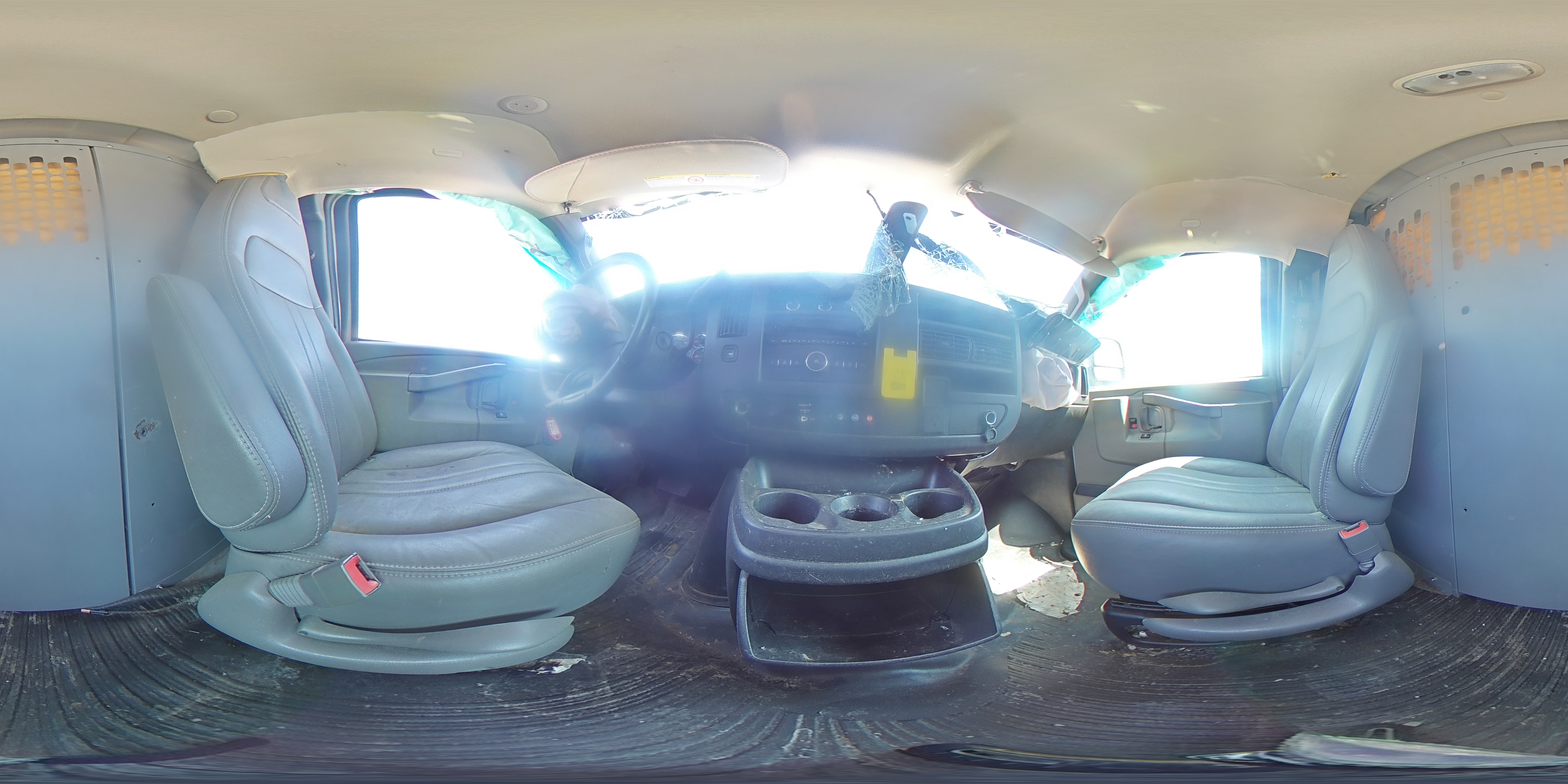 2022 Chevrolet Express G2500 VIN: 1GCWGAF77N1172771 Lot: 80644825