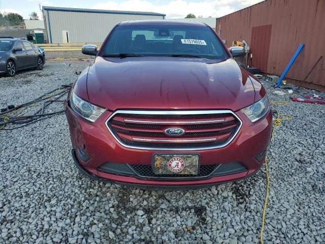 FORD TAURUS 2017 Czerwony