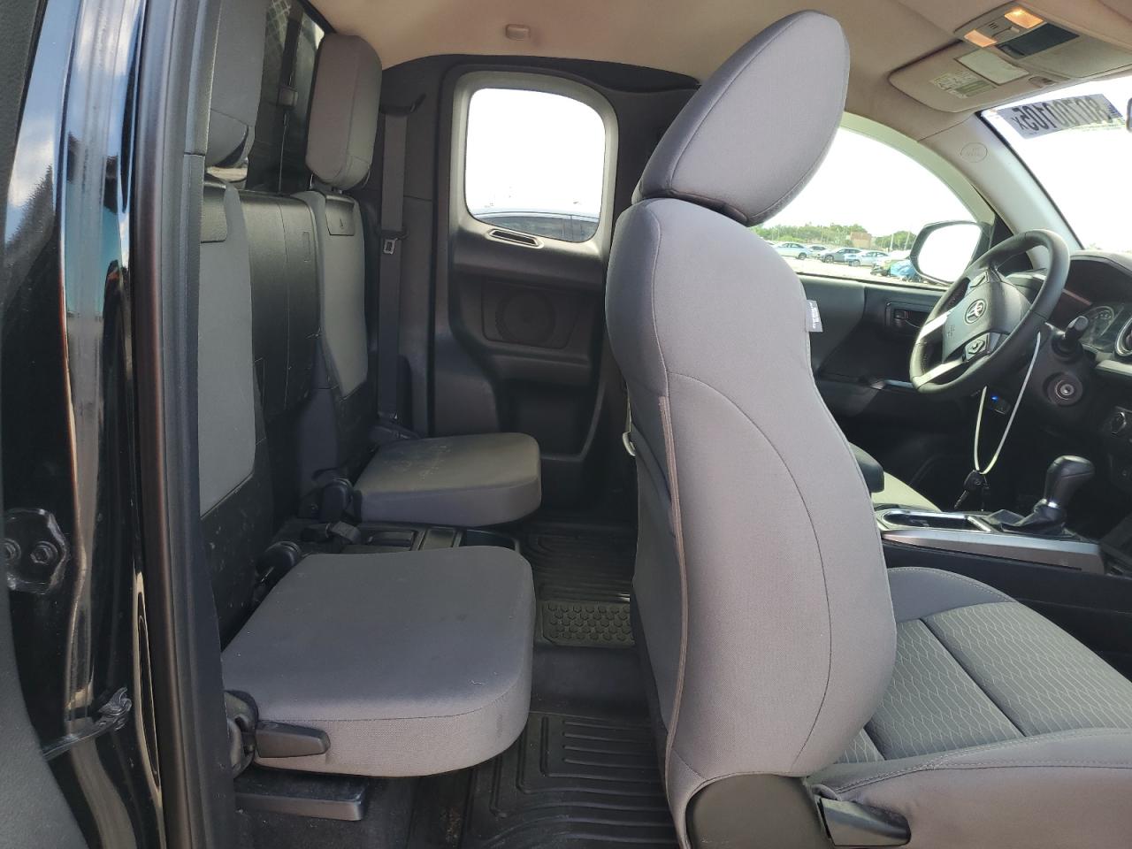 2016 Toyota Tacoma Access Cab VIN: 5TFSZ5AN5GX039092 Lot: 80700105