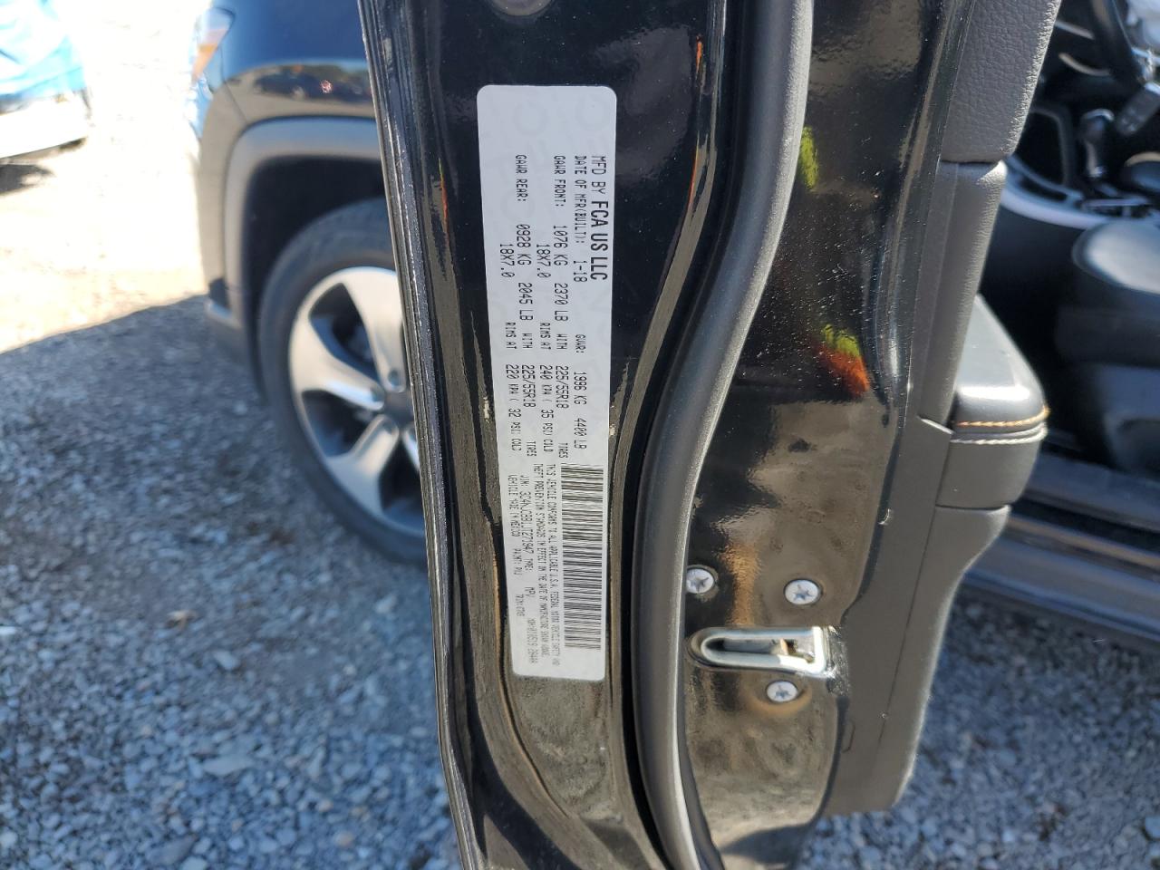 2018 Jeep Compass Latitude VIN: 3C4NJCBB1JT271947 Lot: 70403345