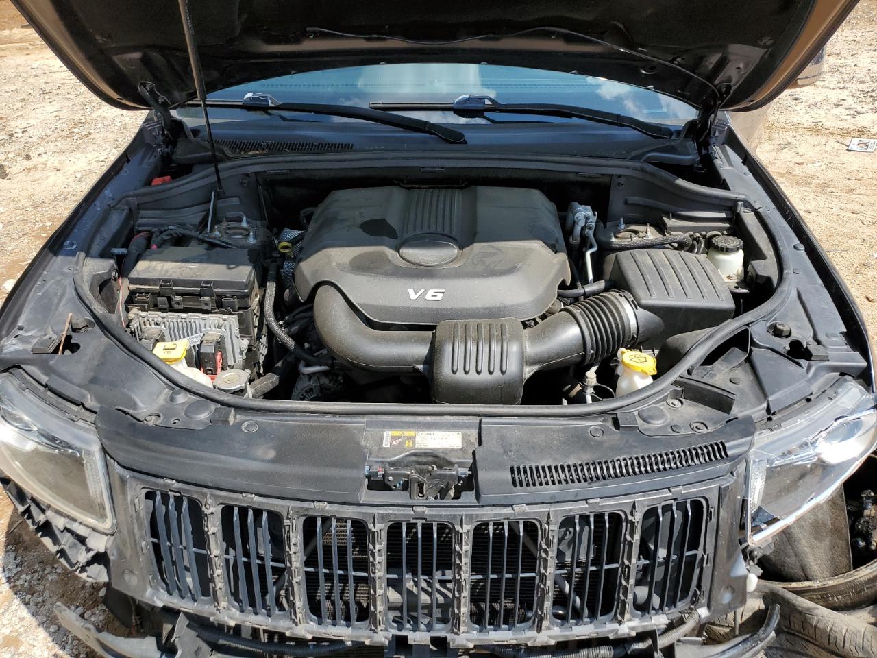 2015 Jeep Grand Cherokee Limited VIN: 1C4RJFBG3FC234433 Lot: 81210905