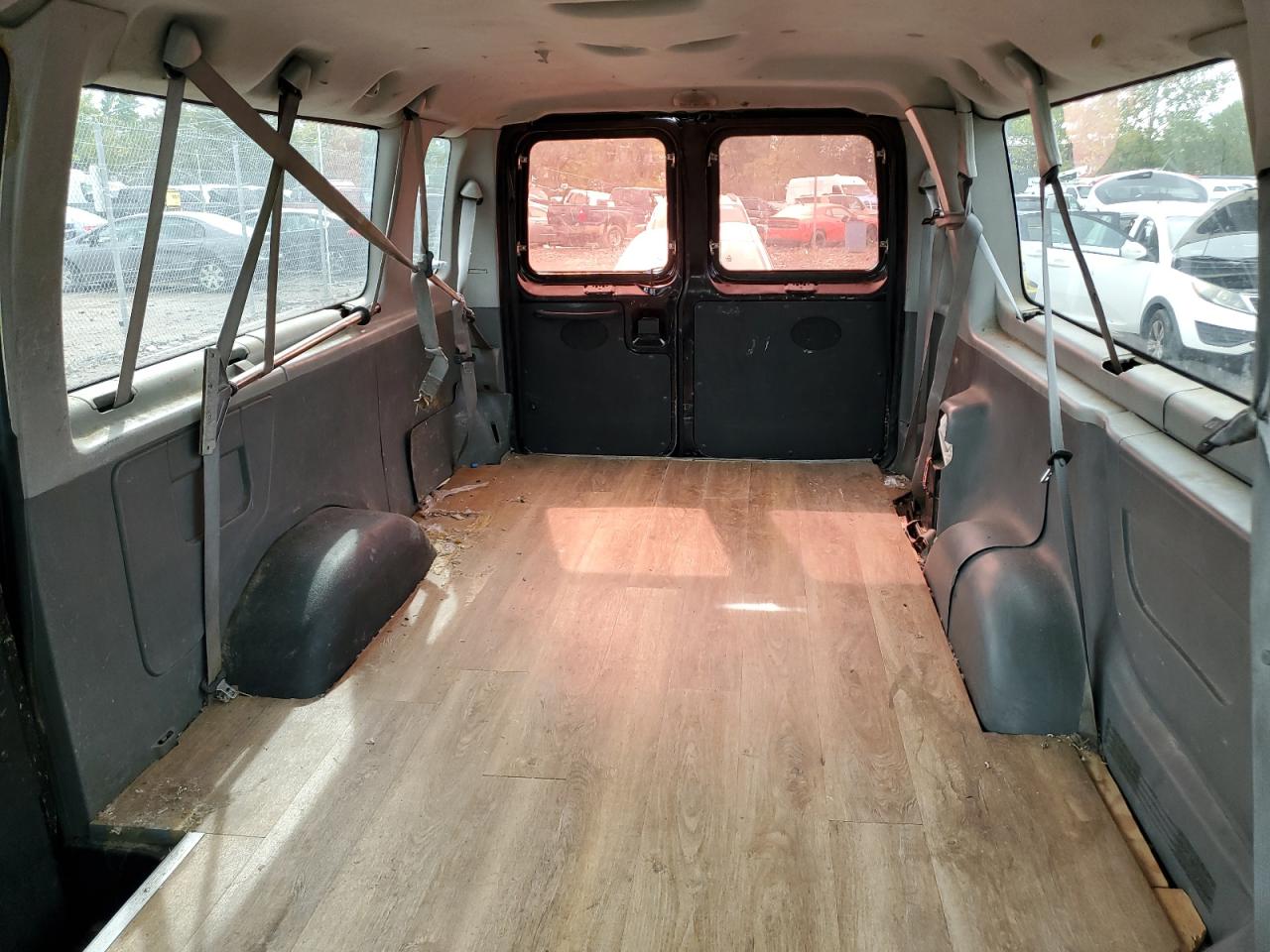 2008 Ford Econoline VIN: 1FBSS31L58DA98948 Lot: 81219735