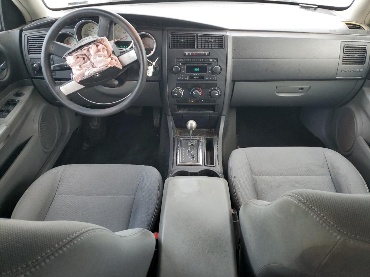 2005 Dodge Magnum Sxt VIN: 2D4FV48V35H549295 Lot: 84777045