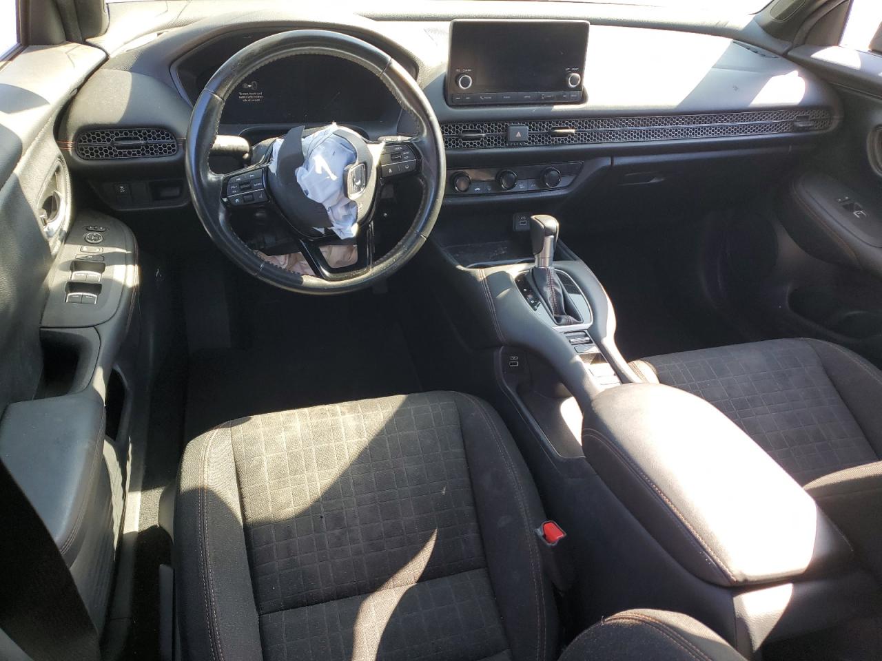 2023 Honda Hr-V Sport VIN: 3CZRZ1H53PM712037 Lot: 82147595