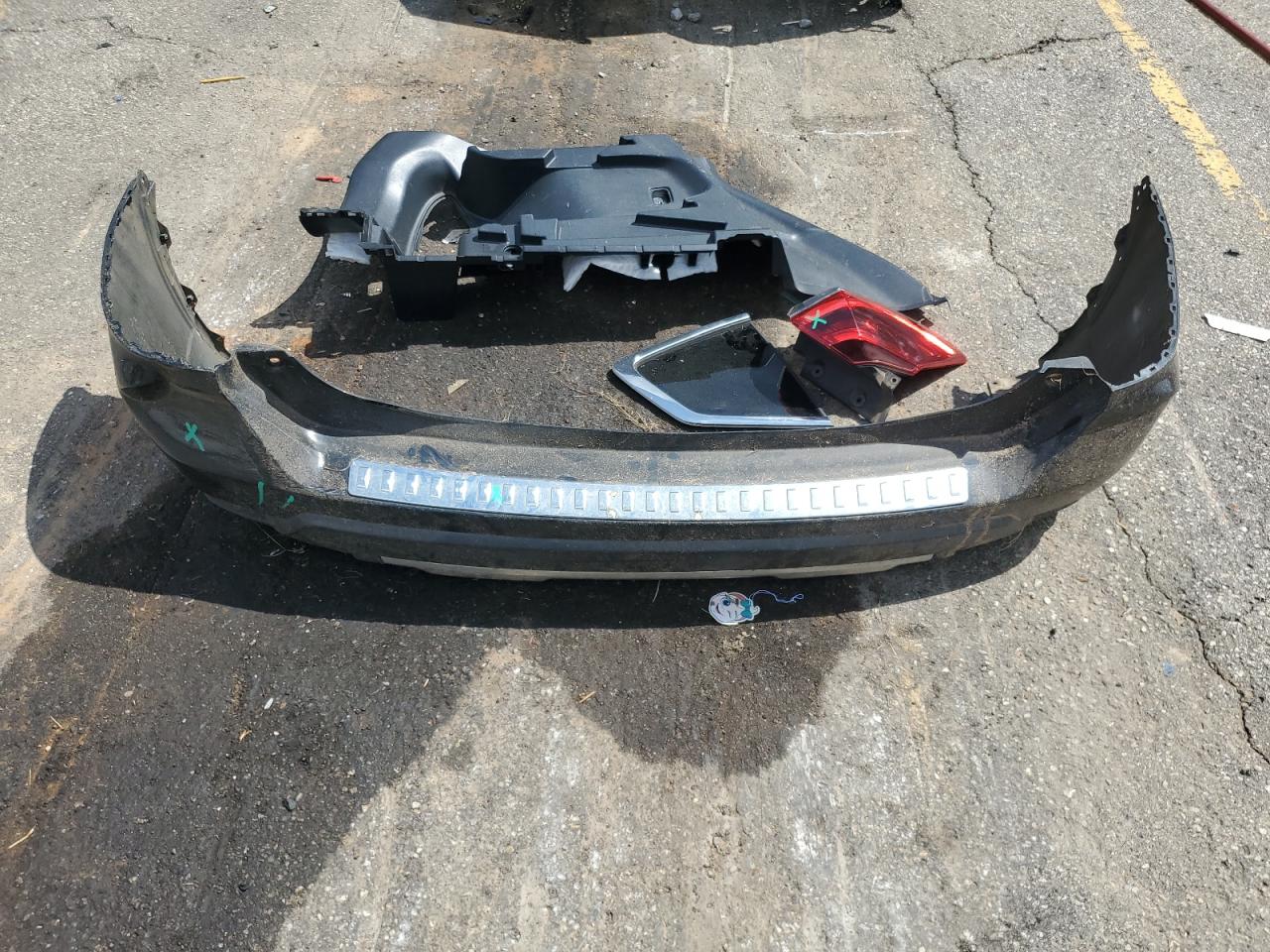 2018 Nissan Rogue S VIN: JN8AT2MV2JW341903 Lot: 81056315