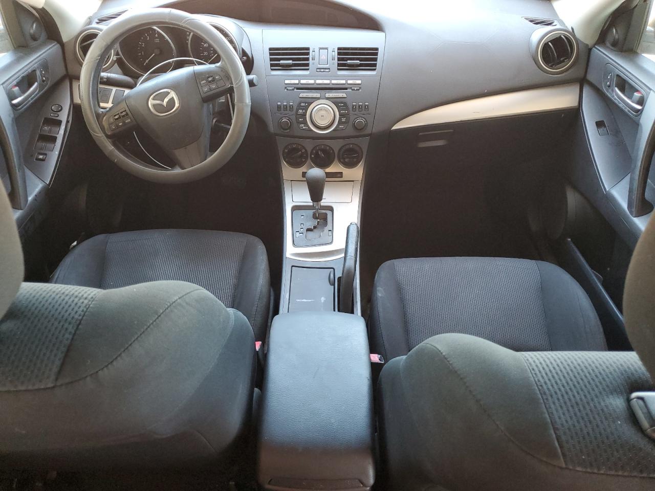 2011 Mazda 3 I VIN: JM1BL1VG1B1452287 Lot: 81755645