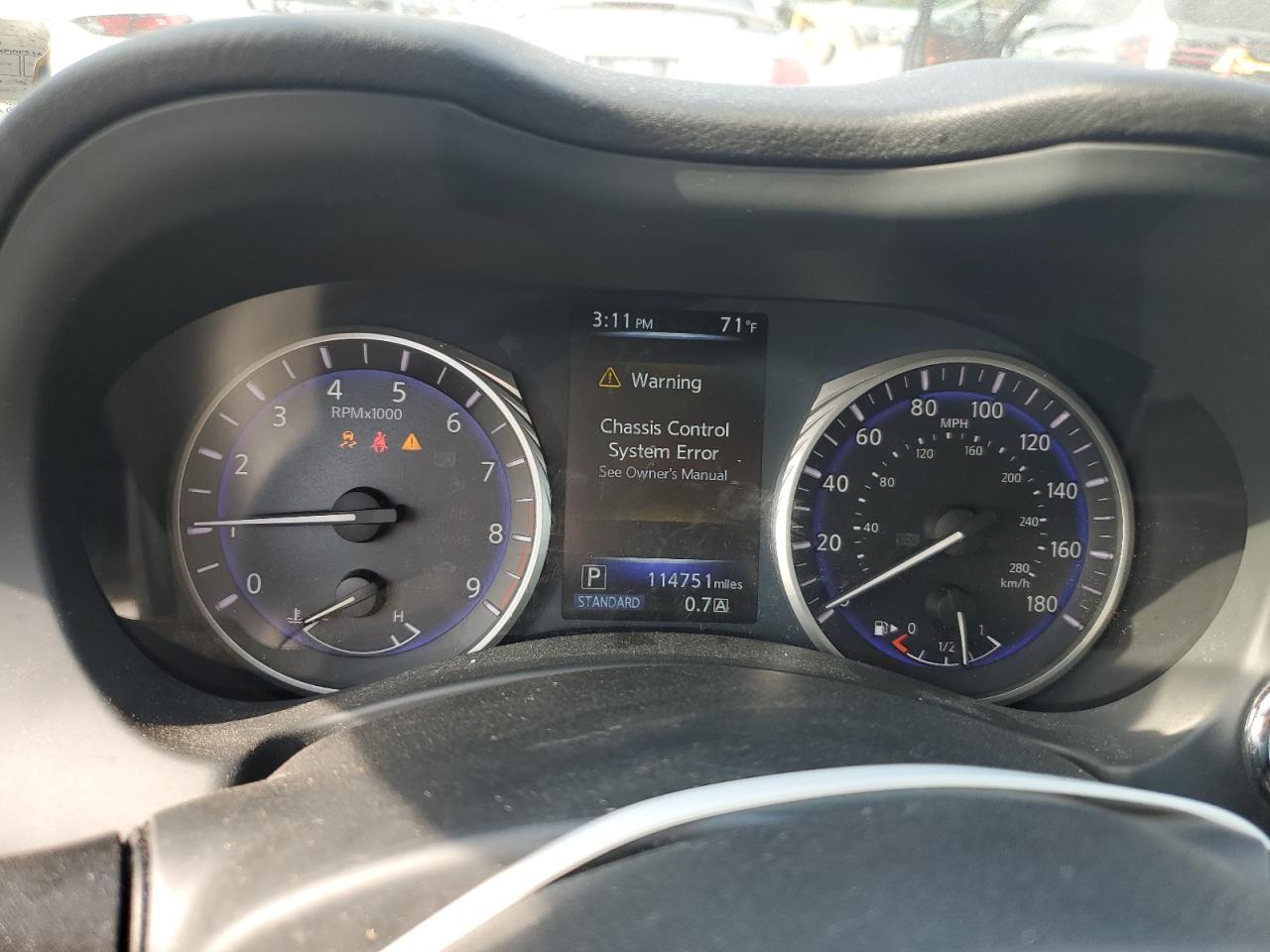 2015 Infiniti Q50 Base VIN: JN1BV7AR1FM390918 Lot: 81348275