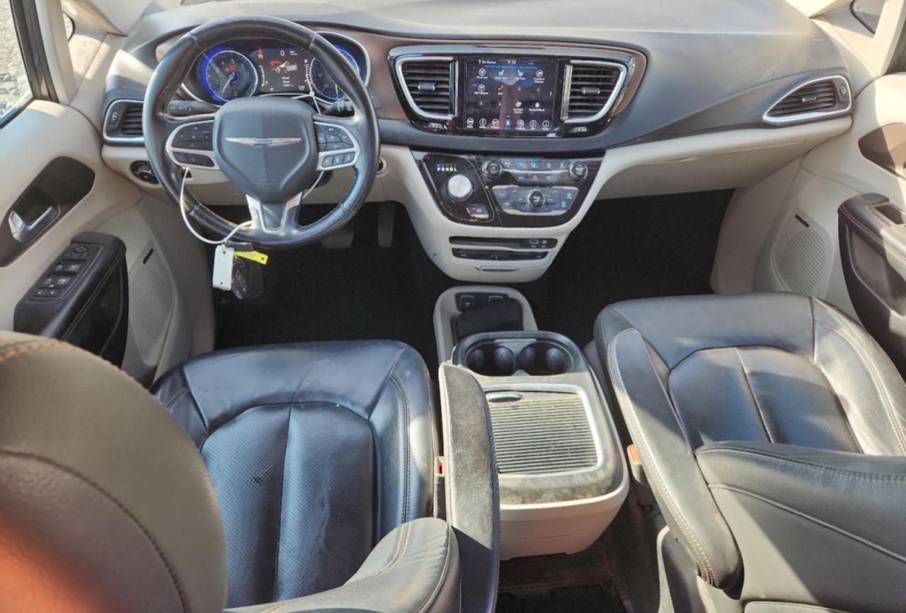 2018 Chrysler Pacifica Touring L Plus VIN: 2C4RC1EG2JR156994 Lot: 81019795