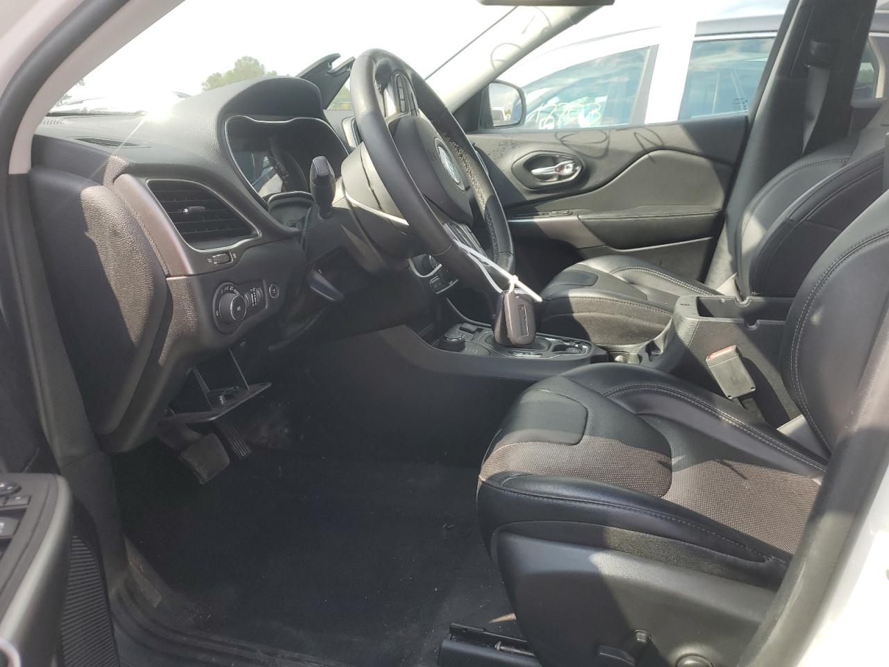 2022 Jeep Cherokee Latitude Lux VIN: 1C4PJMMN2ND530611 Lot: 70666285