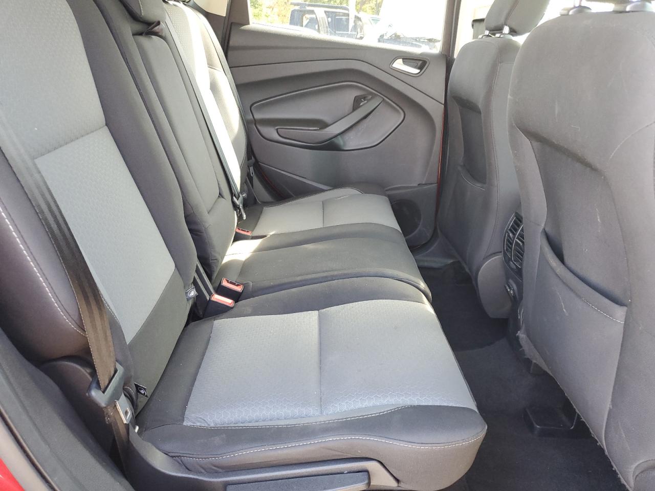 2018 Ford Escape Se VIN: 1FMCU9GD0JUC24082 Lot: 82053905