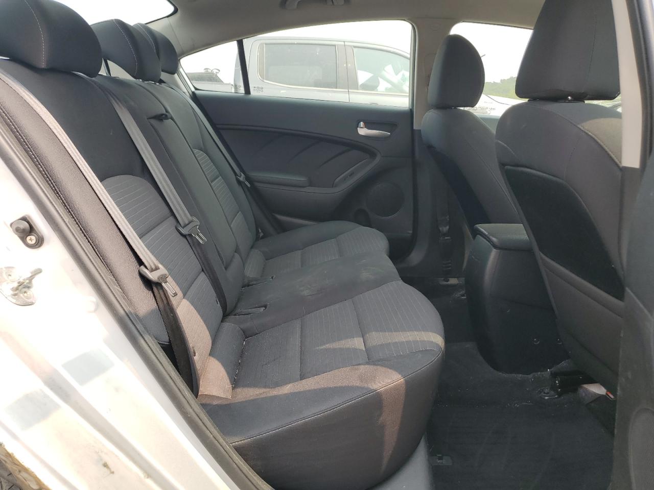 2018 Kia Forte Lx VIN: 3KPFL4A74JE239953 Lot: 71301255