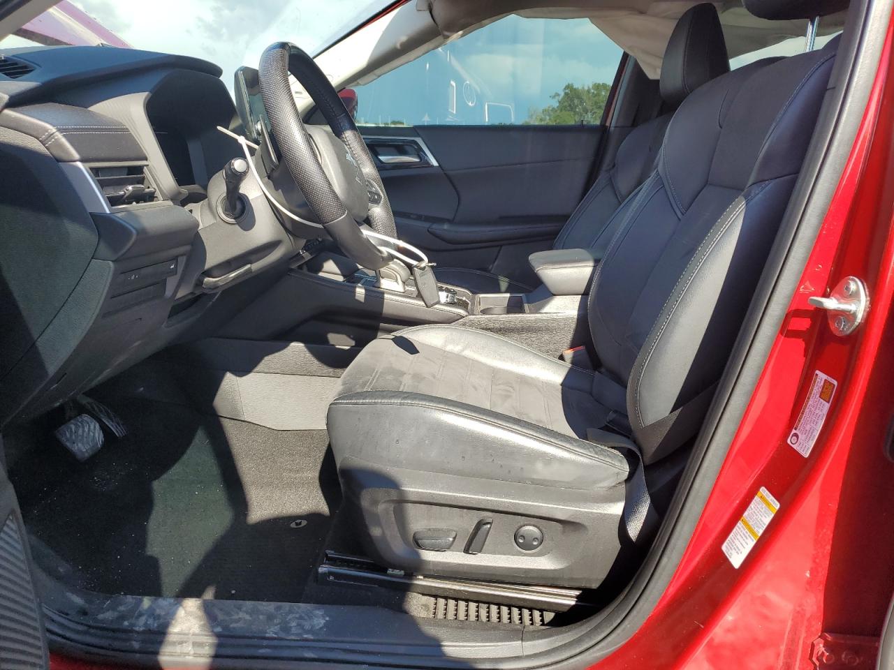 2022 Mitsubishi Outlander Se VIN: JA4J4UA84NZ005719 Lot: 81015355