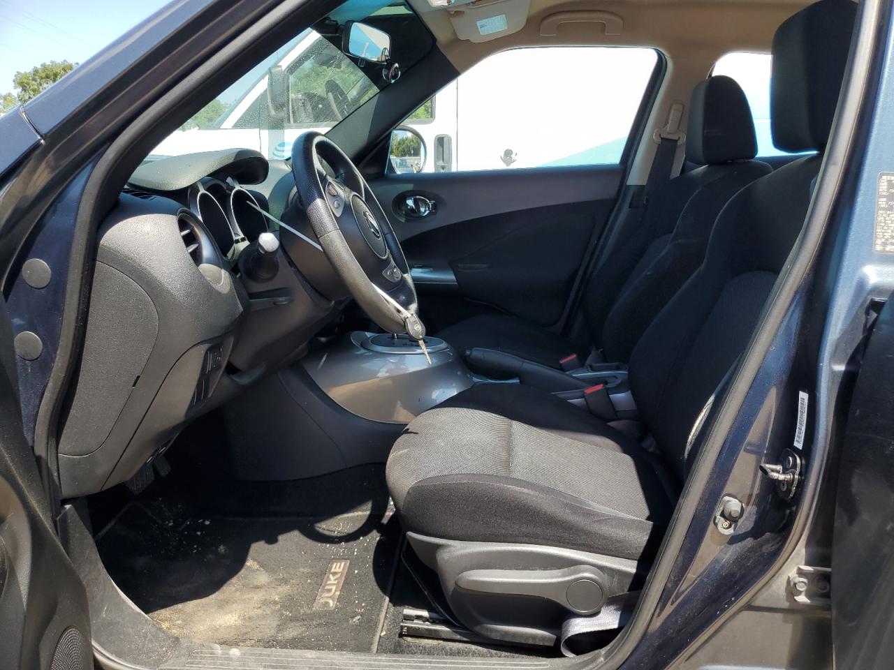 2014 Nissan Juke S VIN: JN8AF5MR5ET352400 Lot: 71651995