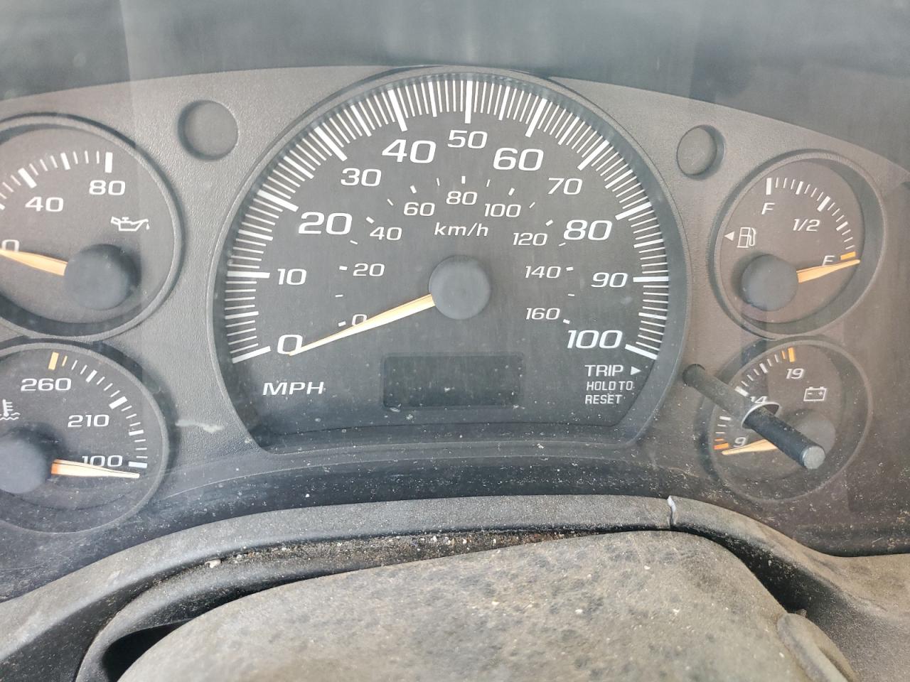 2003 Chevrolet Express G1500 VIN: 1GCFG15X131154703 Lot: 70160445