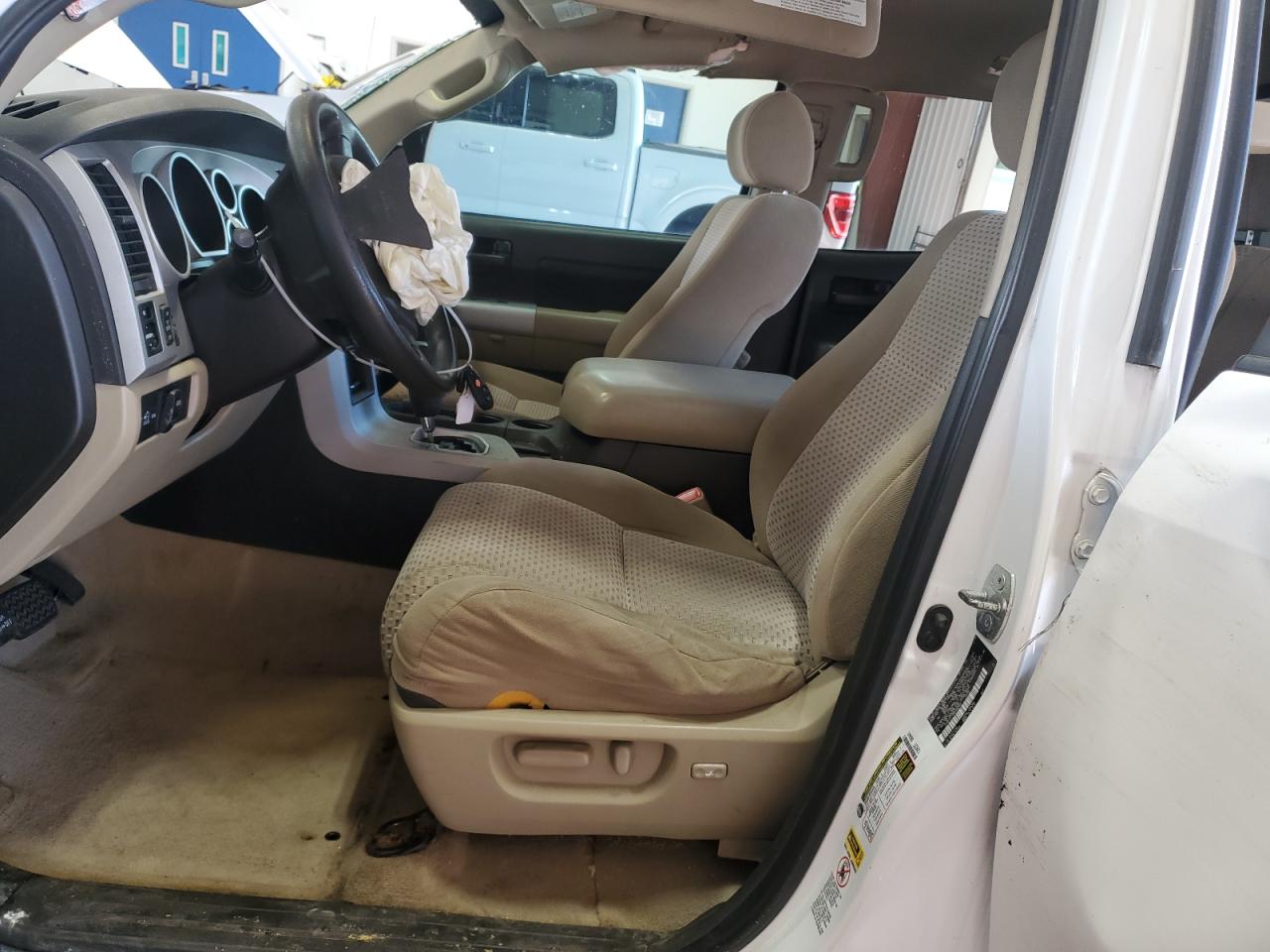 2008 Toyota Tundra Double Cab VIN: 5TBBT54198S460467 Lot: 70491935