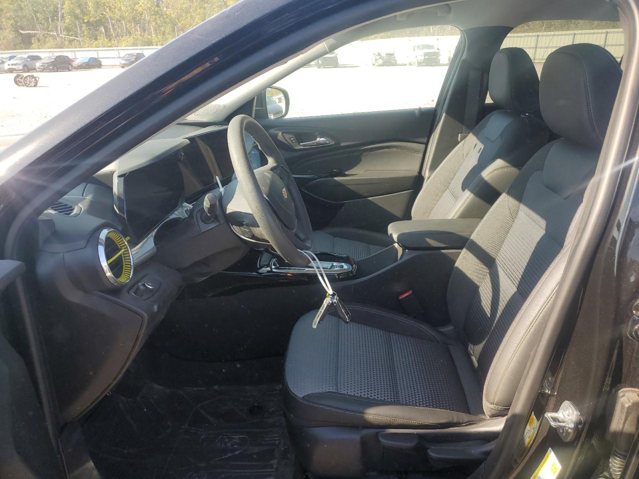 2025 Chevrolet Trax 1Lt VIN: KL77LHEP2SC151821 Lot: 80735045