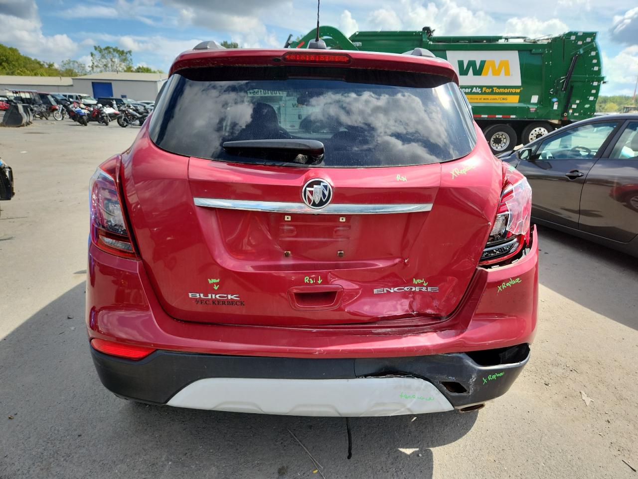 2018 Buick Encore Preferred VIN: KL4CJASB5JB561308 Lot: 70910155
