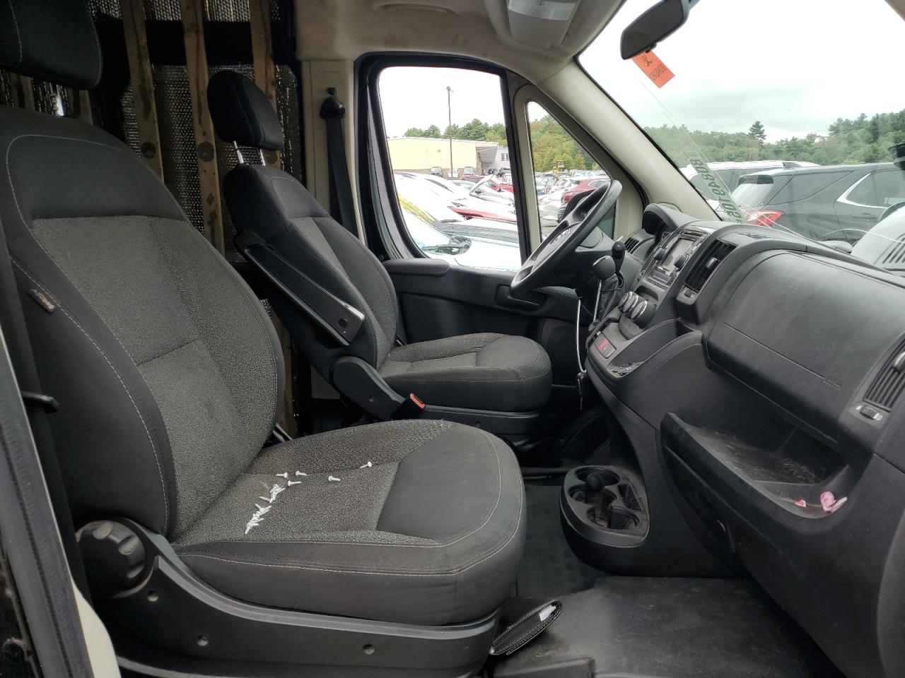 2015 Ram Promaster 2500 Van VIN: 3C6TRVDG0FE518768 Lot: 80849105