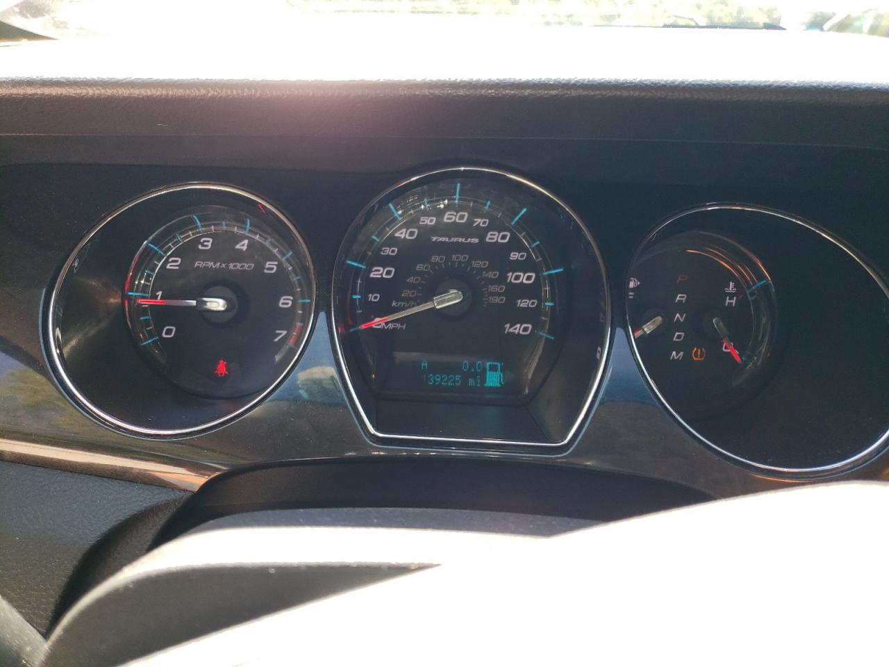 2010 Ford Taurus Limited VIN: 1FAHP2FW4AG160421 Lot: 71418435