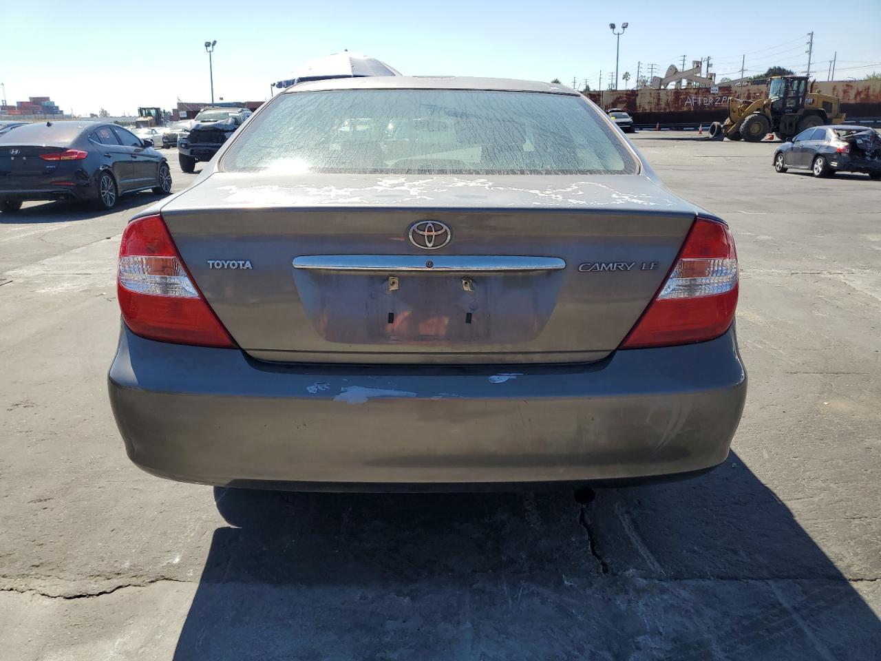 2004 Toyota Camry Le VIN: 4T1BE32K44U840061 Lot: 80919485