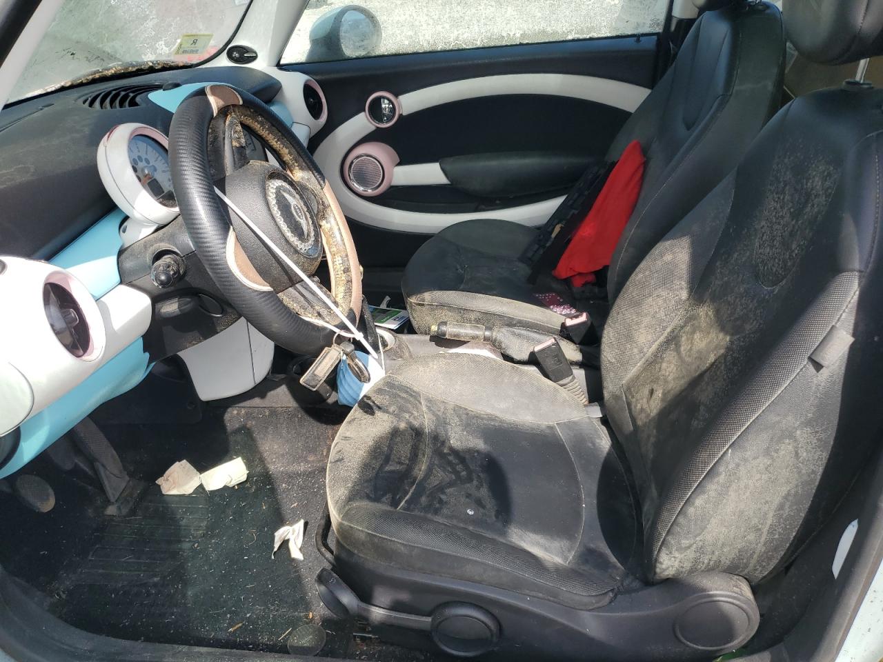 2011 Mini Cooper VIN: WMWSU3C54BT182550 Lot: 80664745