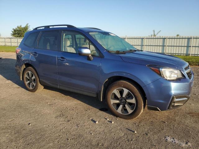  SUBARU FORESTER 2017 Granatowy