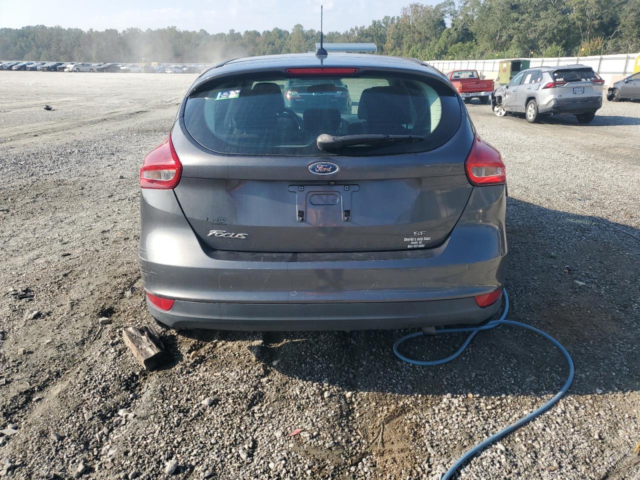 2017 Ford Focus Se VIN: 1FADP3K20HL279009 Lot: 81063045