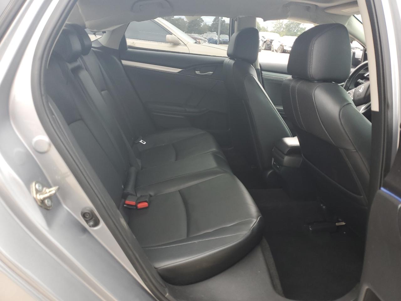 2017 Honda Civic Touring VIN: 19XFC1F92HE000579 Lot: 84472895