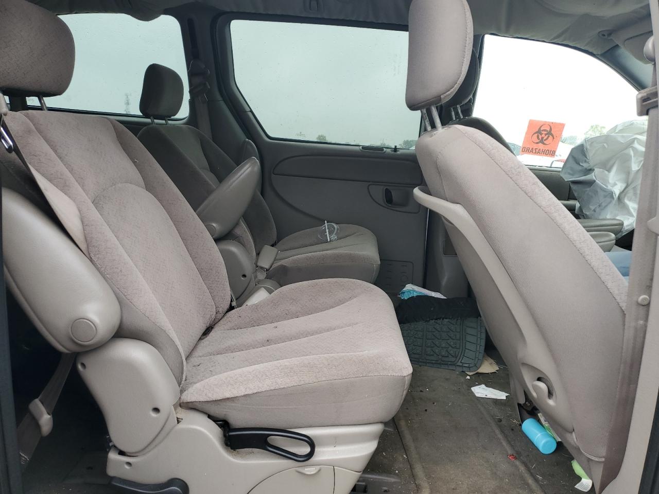 2003 Dodge Grand Caravan Sport VIN: 2D4GP44L03R283972 Lot: 81116425