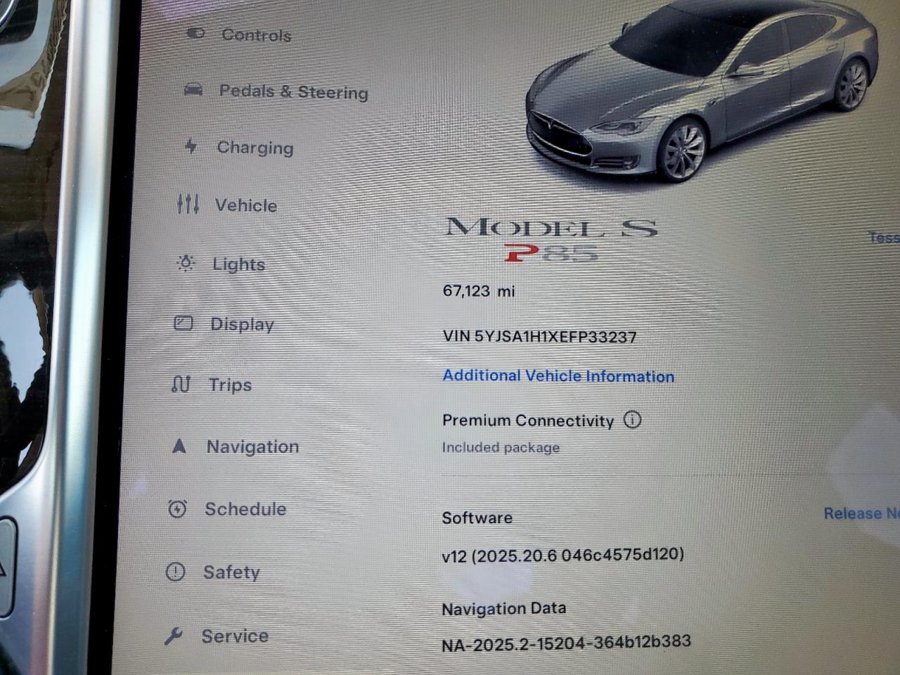 2014 Tesla Model S VIN: 5YJSA1H1XEFP33237 Lot: 70839075