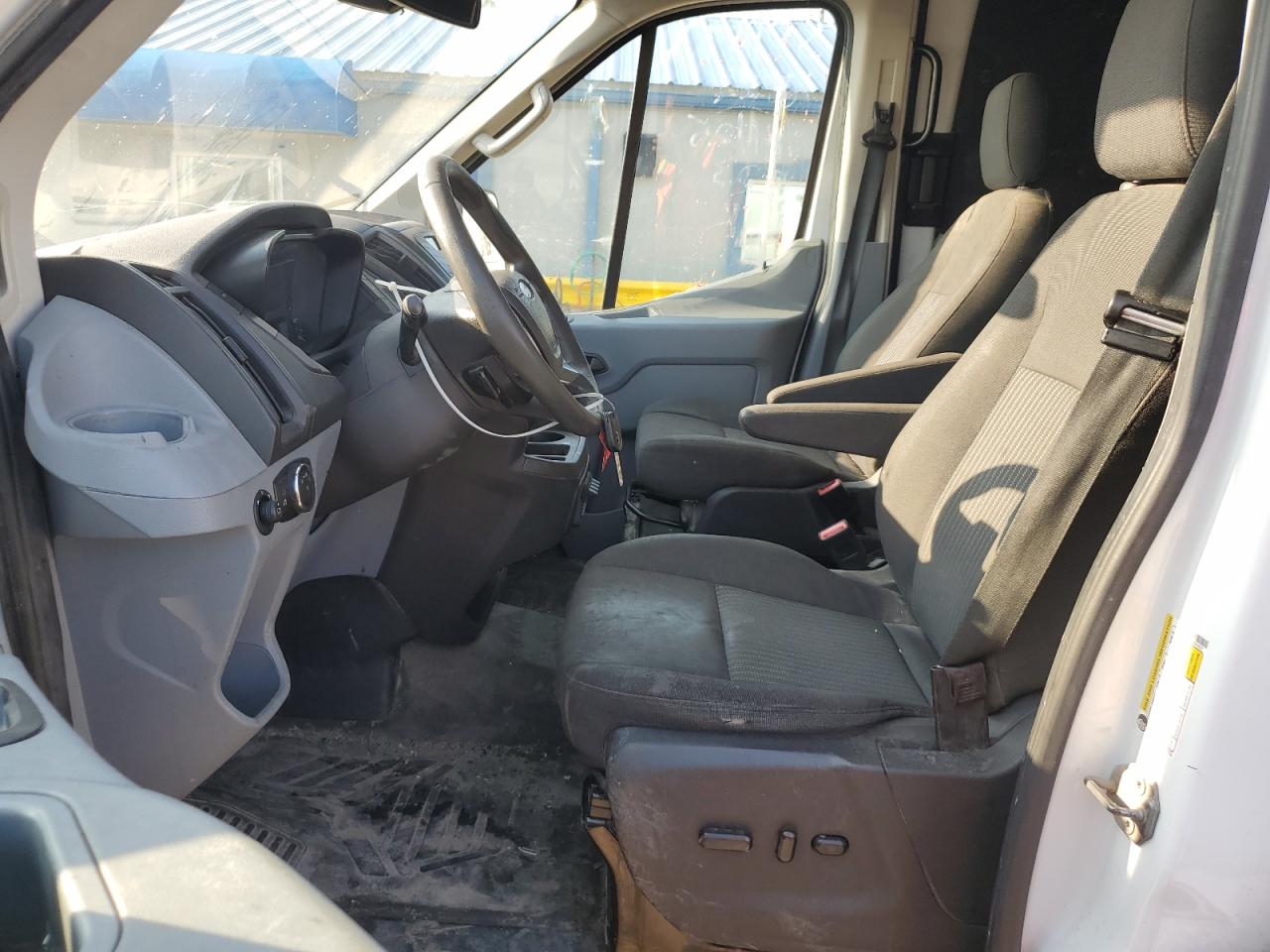 2015 Ford Transit T-250 VIN: 1FTYR1CG5FKA19521 Lot: 72059175